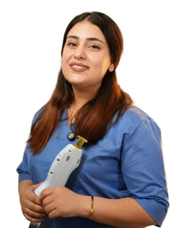 Laser specialist Ruba Naeem holding a Candela GentleMax Pro handpiece at Laser & More Clinic, Dubai